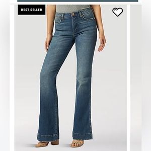 Women’s Wrangler Retro High Rise Denim